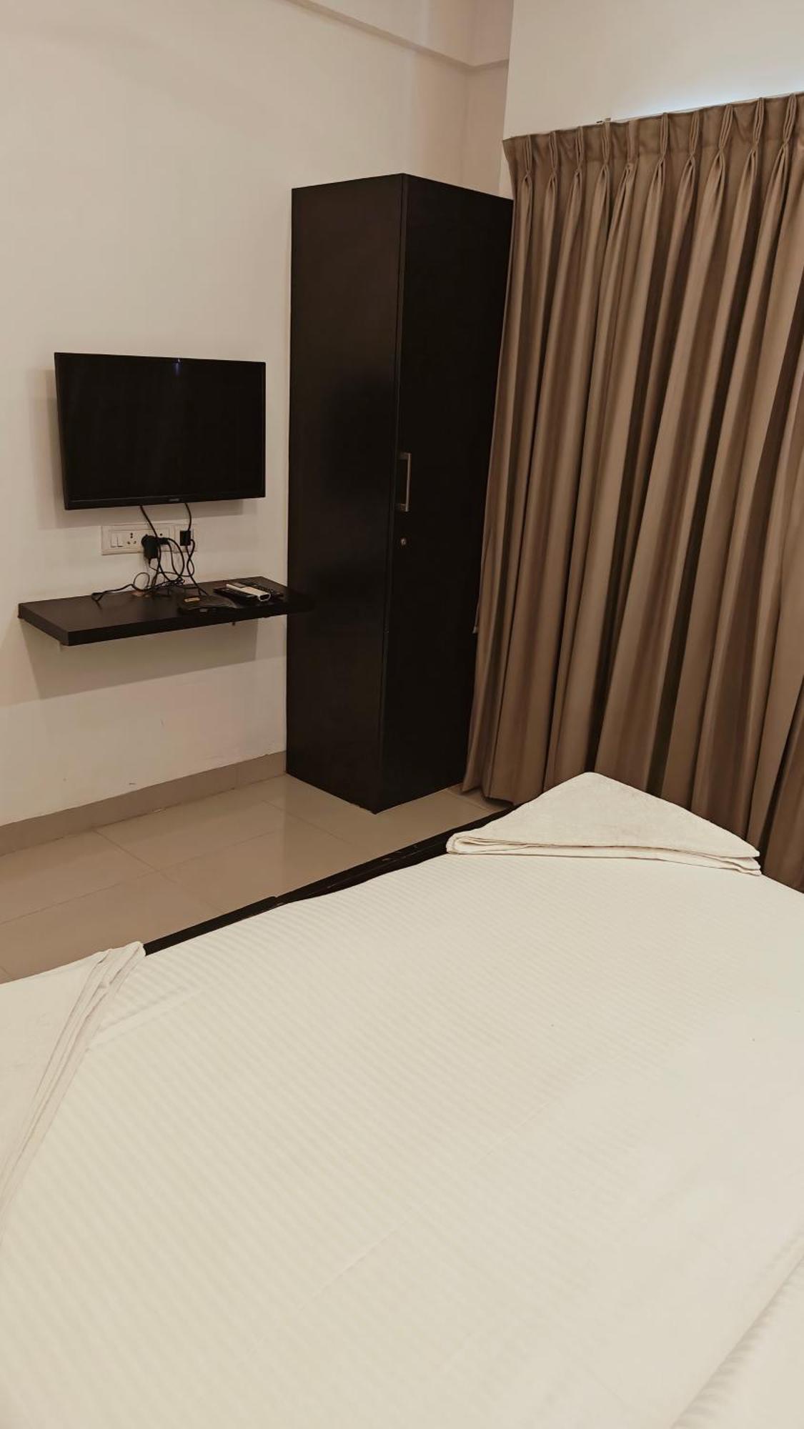 Angson Apartment Ченай Екстериор снимка