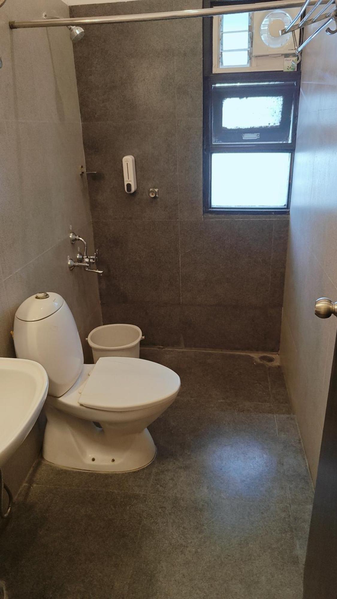 Angson Apartment Ченай Екстериор снимка
